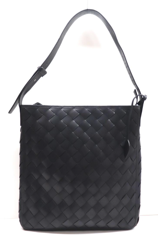 Agnès Oversize Black