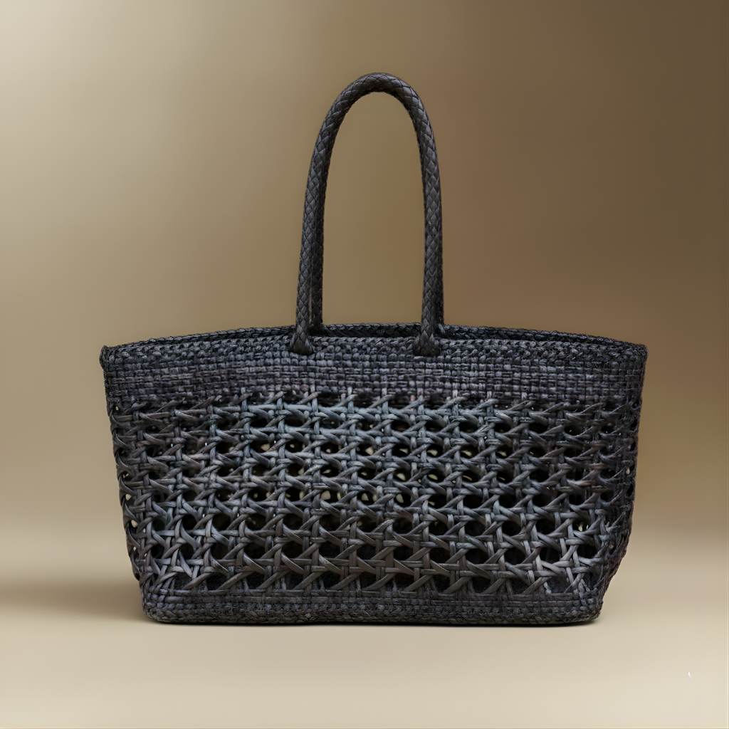 Panier Dentelle Large leather lace basket bag in mocha, front view — Biche Maison Dréan

