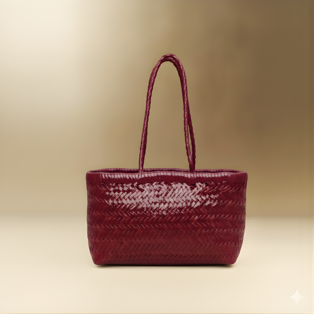Panier Medium handwoven buffalo leather basket bag in red, front view — Biche Maison Dréan
